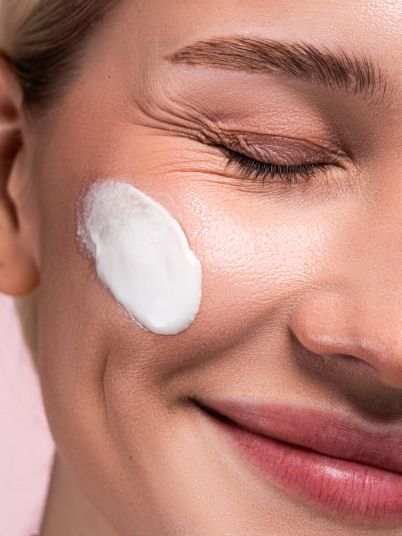 ZOLA SPF 50 SKINBASE Ежедневный увлажняющий солнцезащитный крем 40 мл - 6