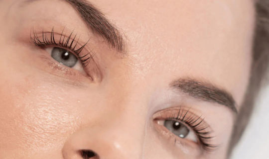 Корейські брови