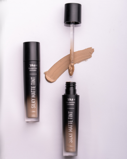 ZOLA x Valentina Lelyukh Жидкие тени для век Silky Matte Tint 01 Soft Beige - 3