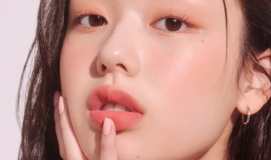 Корейські брови