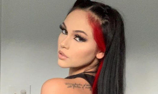 Altushka-style makeup